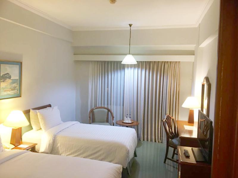 Paragon Wahid Hasyim Jakarta Exterior photo